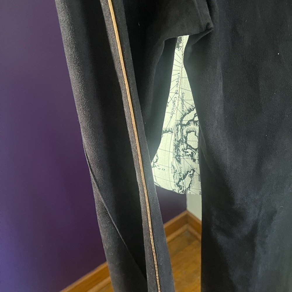 7 for $30 Lysse New York “Suede” Pants - Picture 6 of 9